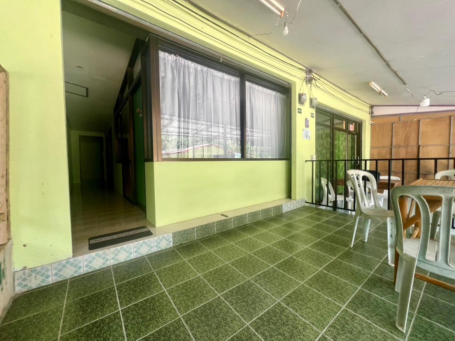 Khaosok Happy House Bed & Breakfast Khao Sok National Park Exterior photo