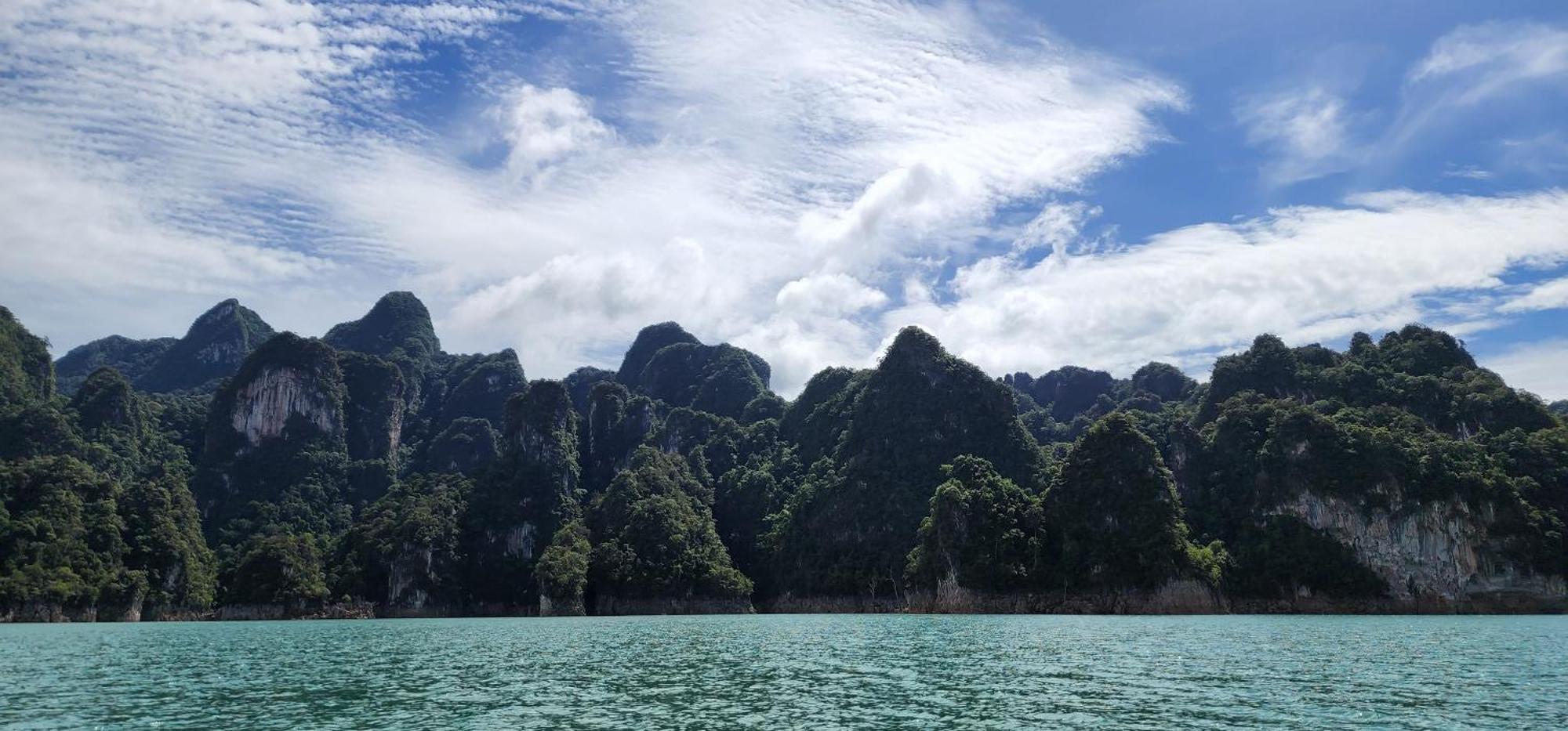 Khaosok Happy House Bed & Breakfast Khao Sok National Park Exterior photo